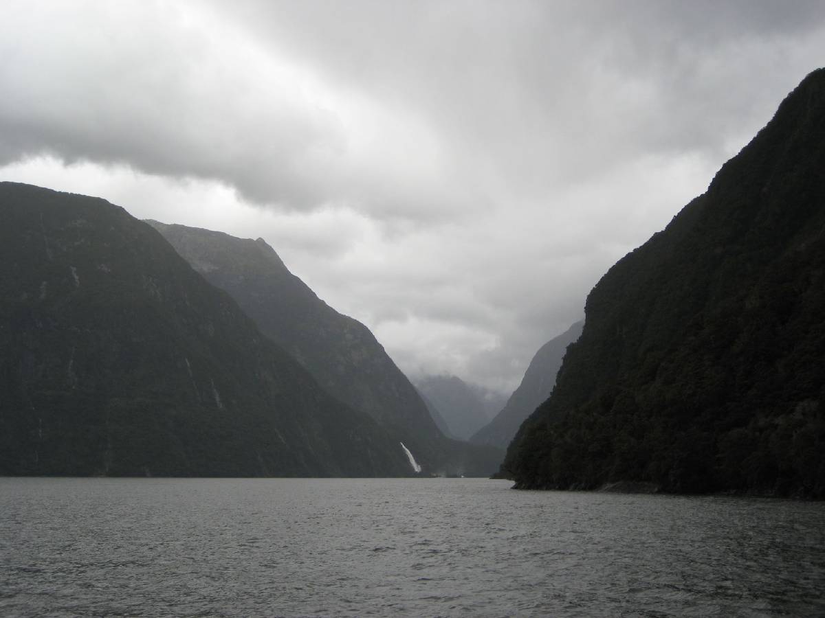 milford sound milford sound